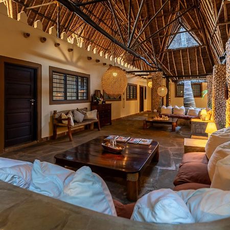 Diani Marine Divers Village Діані-Біч Екстер'єр фото