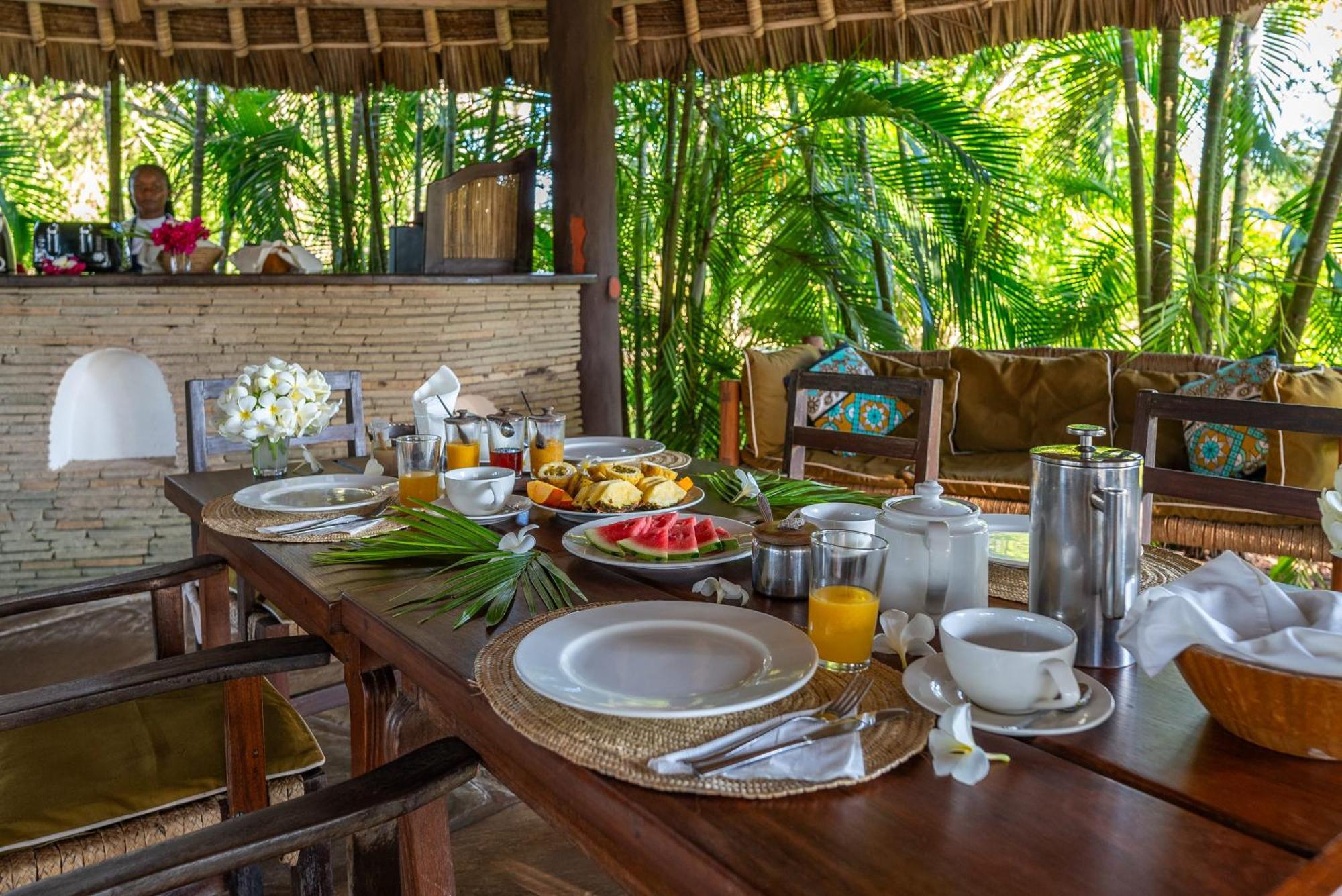 Diani Marine Divers Village Діані-Біч Екстер'єр фото