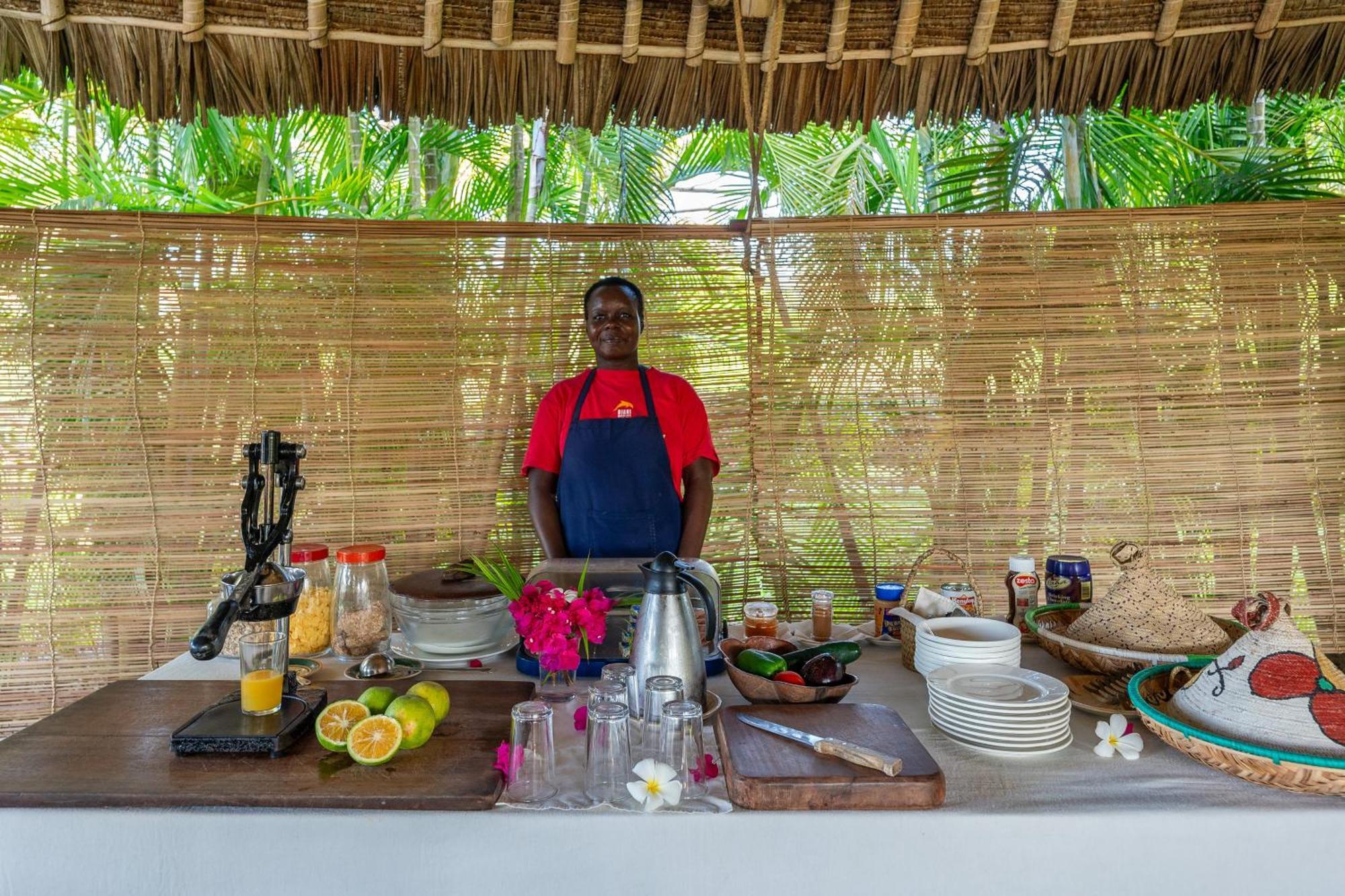 Diani Marine Divers Village Діані-Біч Екстер'єр фото