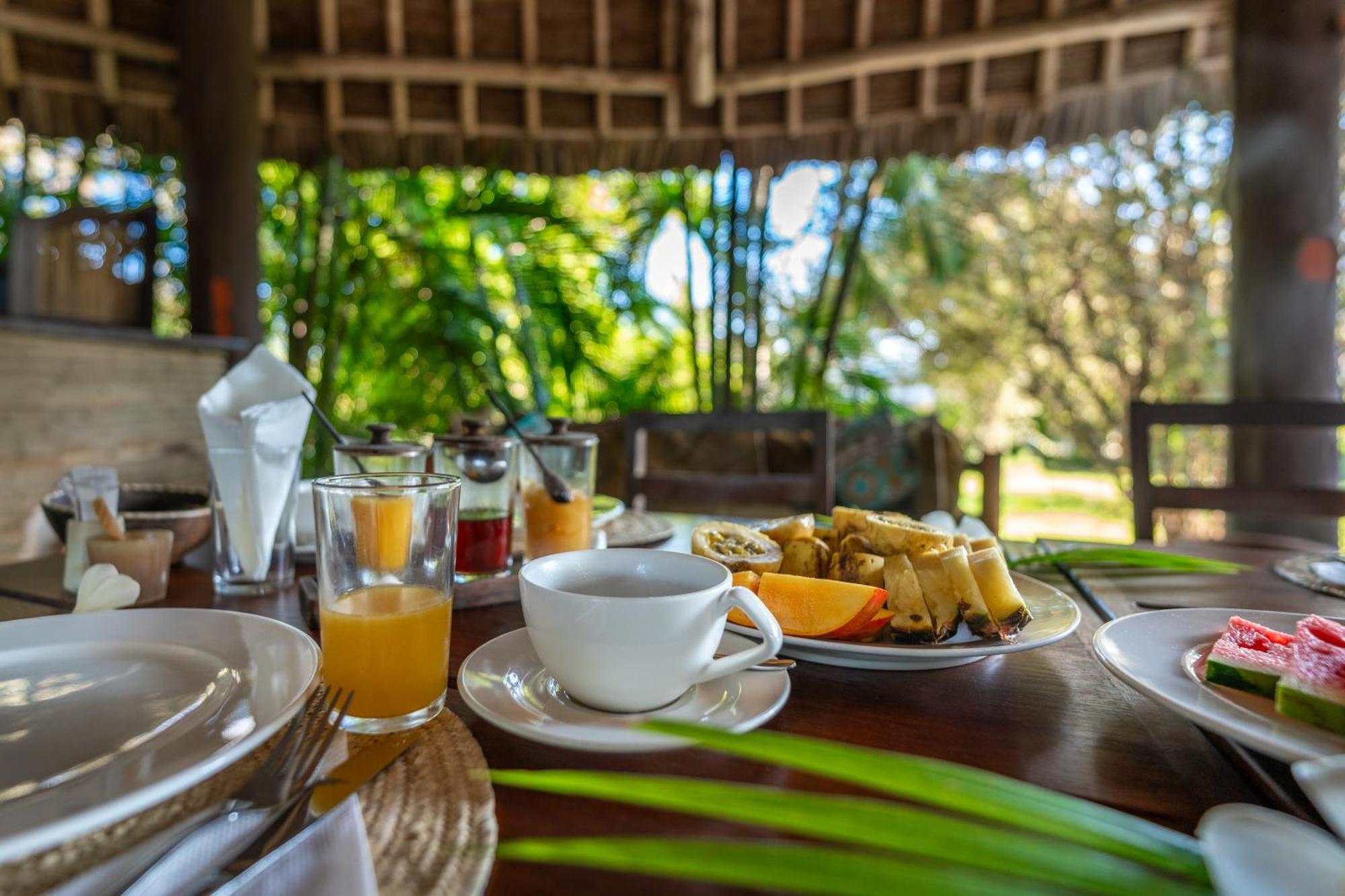 Diani Marine Divers Village Діані-Біч Екстер'єр фото